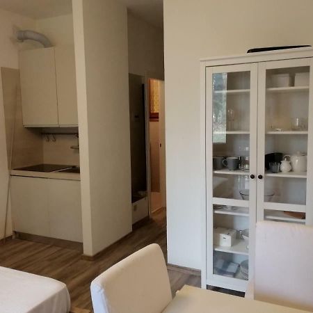 Bianca Studio Guanzate Ngoại thất bức ảnh