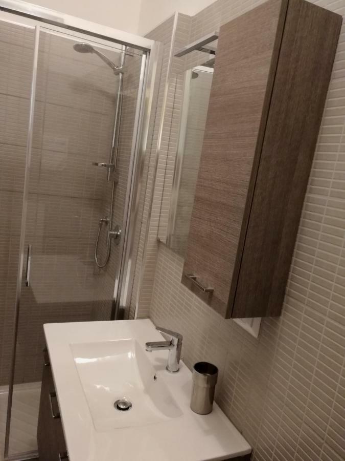 Bianca Studio Guanzate Ngoại thất bức ảnh