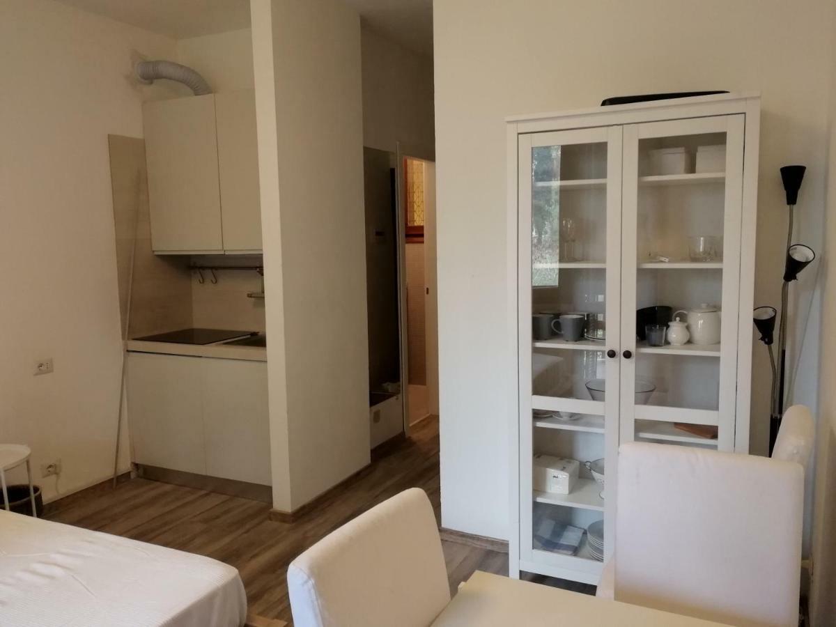 Bianca Studio Guanzate Ngoại thất bức ảnh
